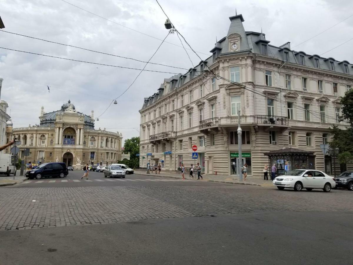 Odessa 3Bedroom Deribas Apartment エクステリア 写真